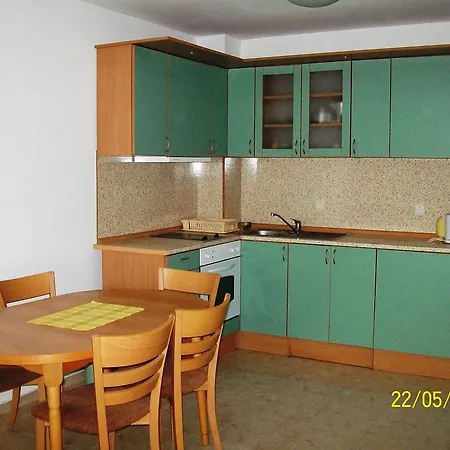 In Kambani 1 Apartcomplex * Свети-Влас